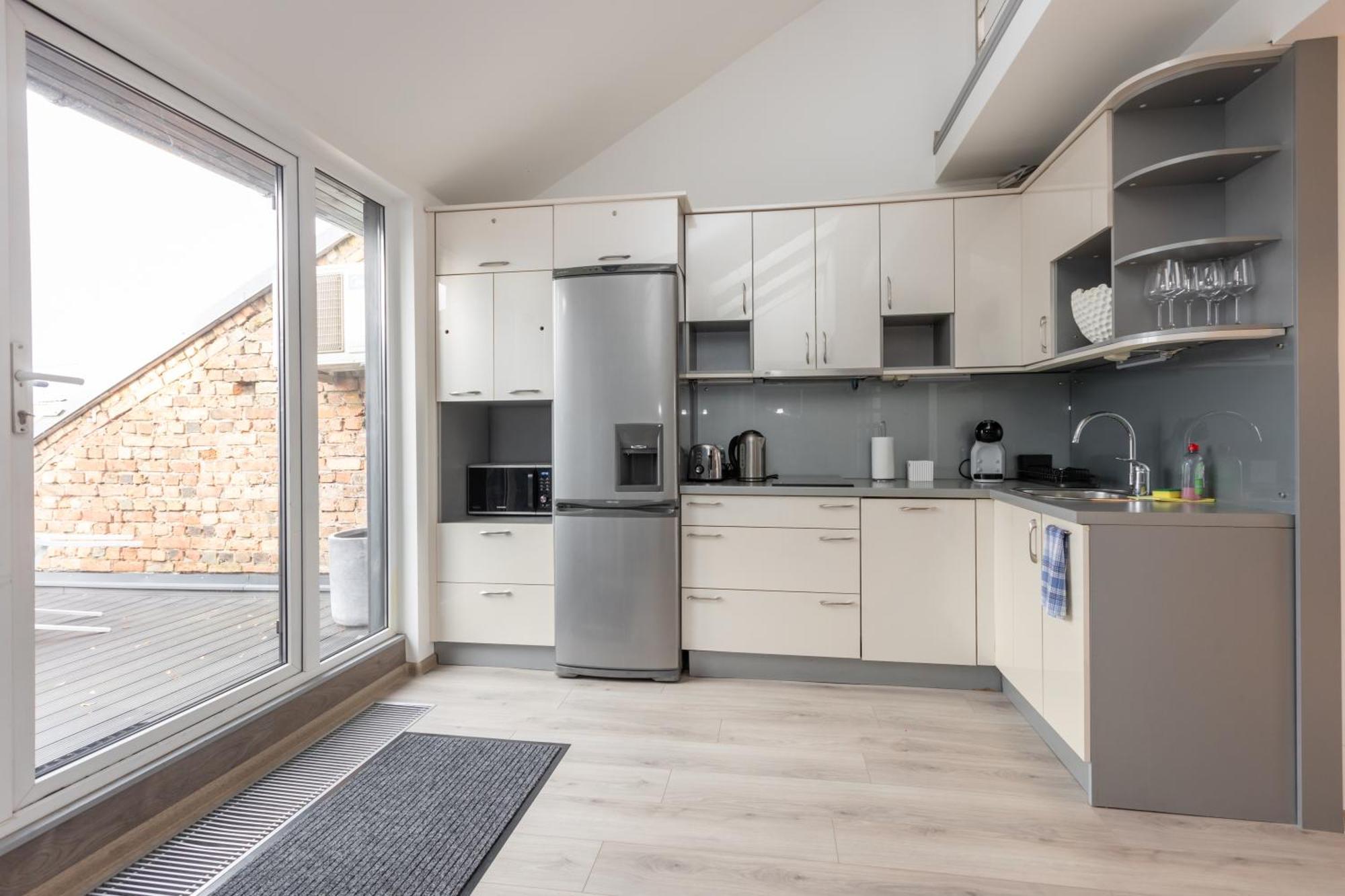Penthouse Apartment With Terrace Riga Extérieur photo