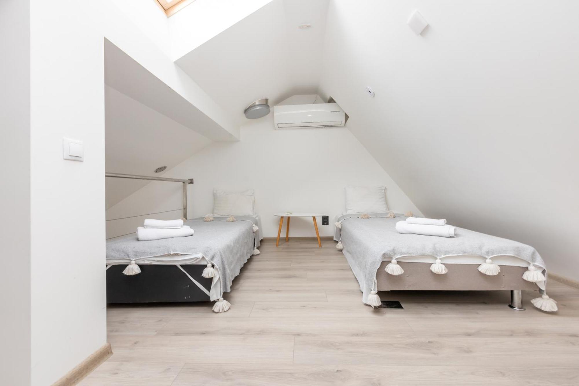 Penthouse Apartment With Terrace Riga Extérieur photo