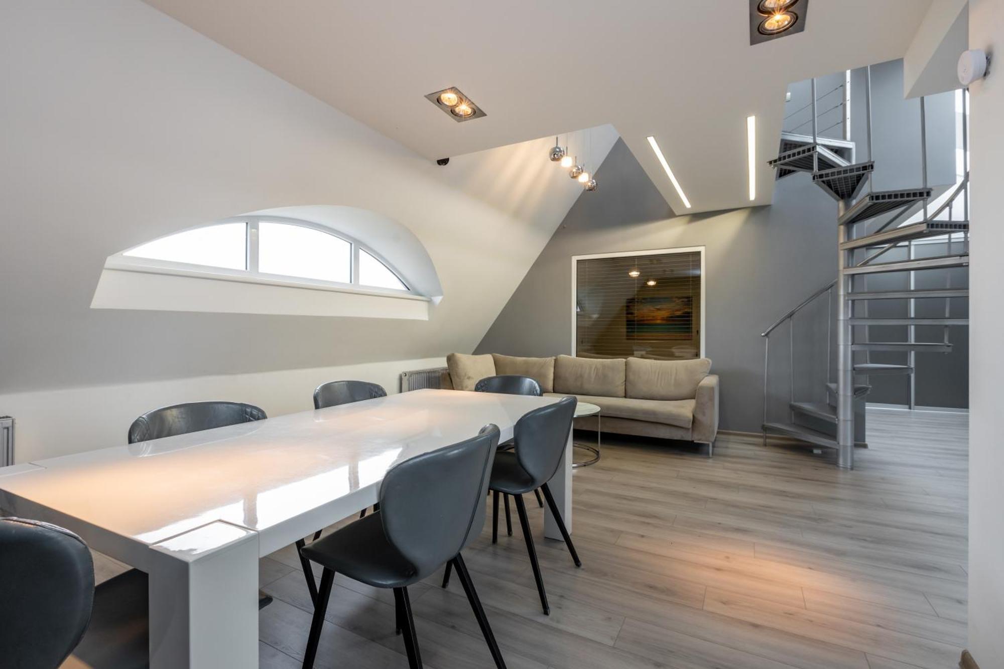 Penthouse Apartment With Terrace Riga Extérieur photo